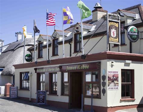 Pokies and Pubs in Kilmore.